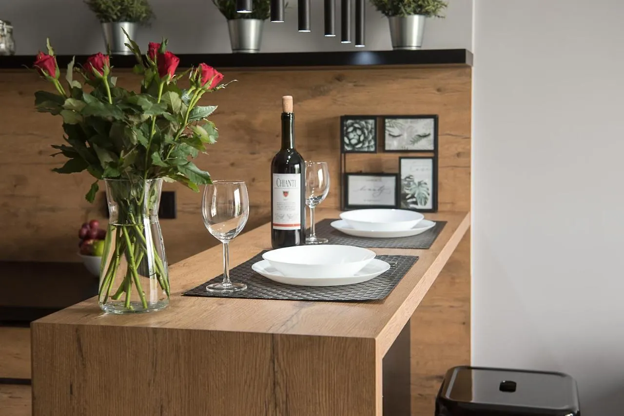 Wola Loft Apartment Варшава